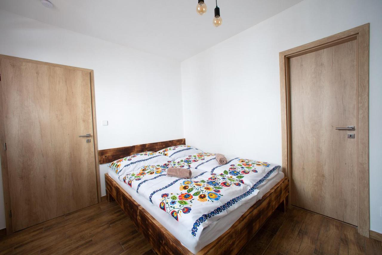 Penzion Šarlota&Vinařství Vítek Josef Mutěnice Exterior foto