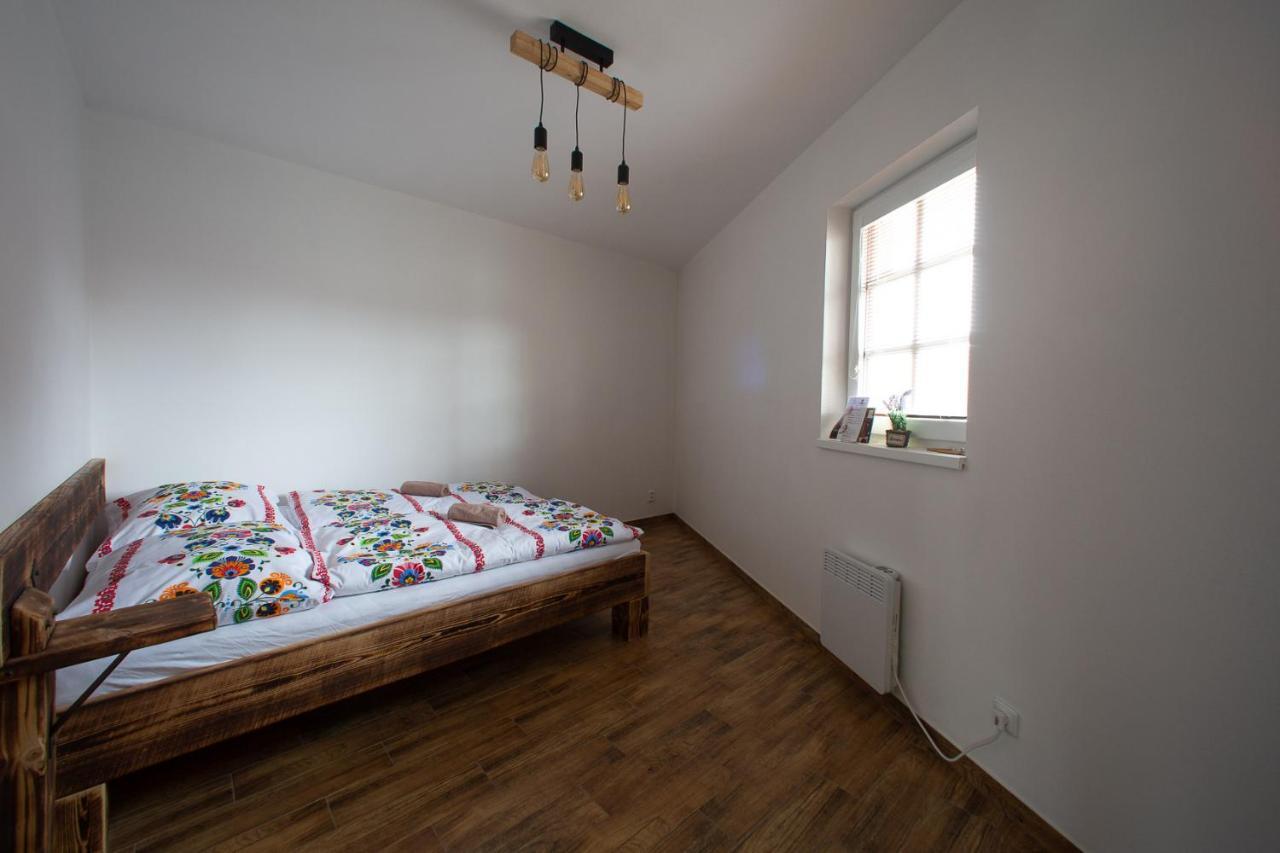 Penzion Šarlota&Vinařství Vítek Josef Mutěnice Exterior foto
